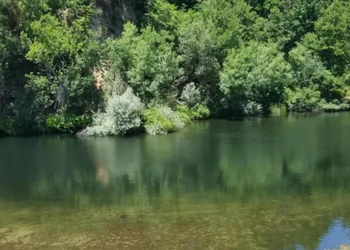 Casa Bela Paisagem Дом отдыха Каштру-Дайри